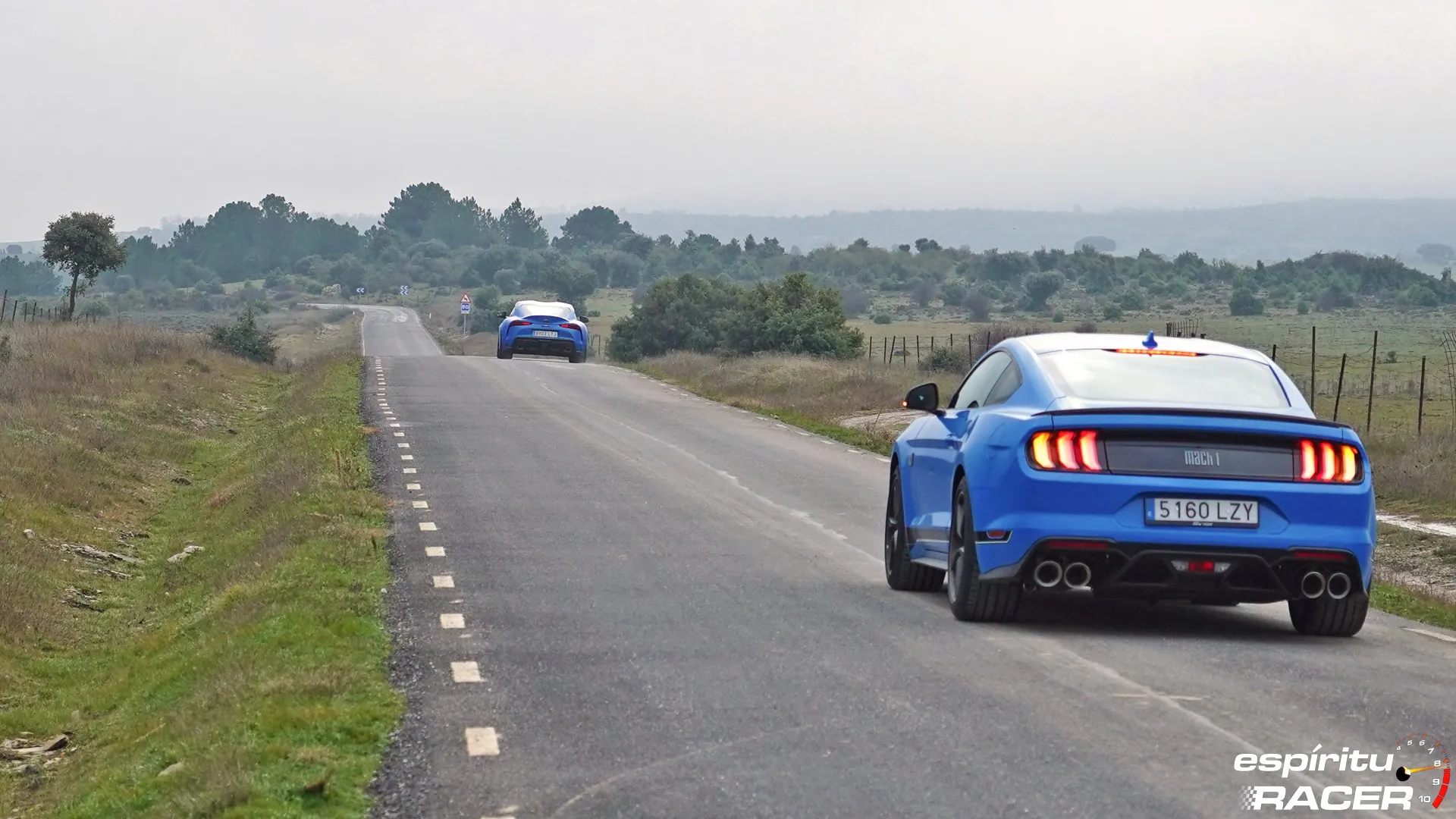 Ford Mustang Mach 1 vs Toyota Supra Jarama dinamicas 09