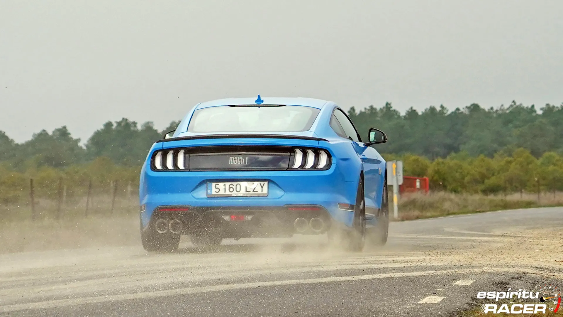 Ford Mustang Mach 1 vs Toyota Supra Jarama dinamicas 11