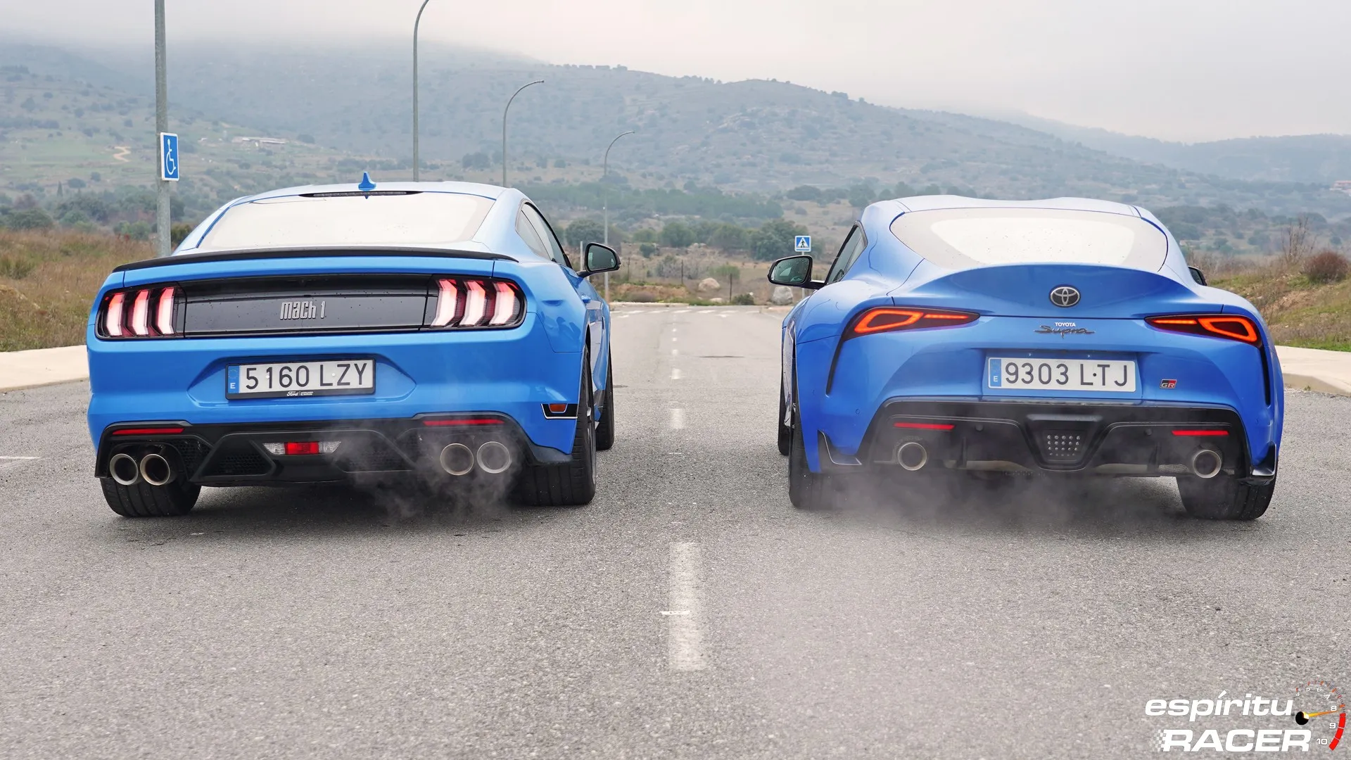 Ford Mustang Mach 1 vs Toyota Supra Jarama estaticas 26