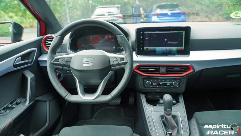 Hyunadi i20 vs Opel Corsa vs SEAT Ibiza estaticas 23