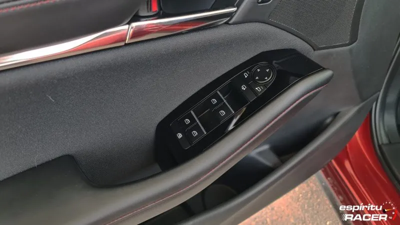 prueba mazda 3 e skyactiv x (47)