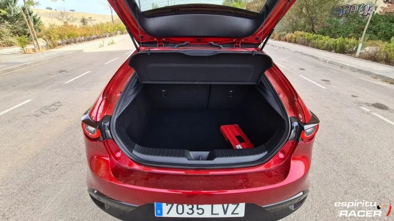 prueba mazda 3 e skyactiv x (51)